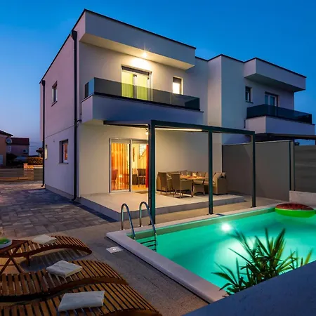3 Bedroom In Feriehus Jadrija